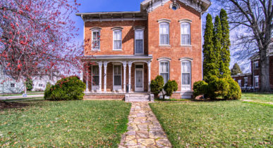 Image of 102 E Powell Apt C