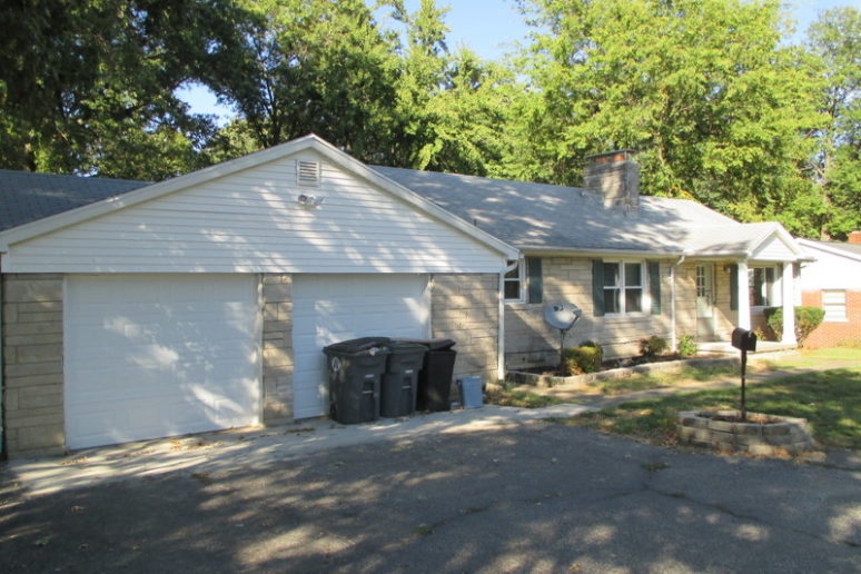 3 bedroom 2 bath home for rent in East Evansville Indiana