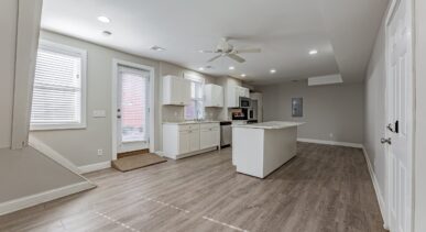 Image of 120 SE First St. Apt. 4